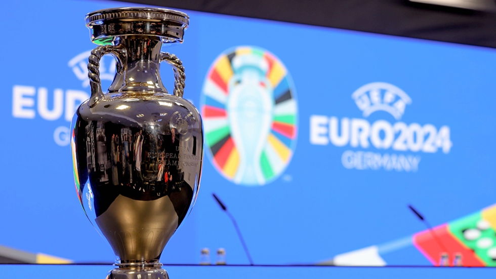 "اليويفا" يعلن عن قيمة الجائزة المالية المخصصة لبطل "يورو 2024"
