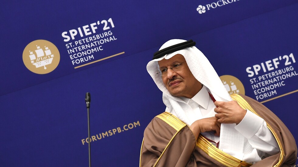 أسعار النفط تعود للارتفاع بعد تصريحات للأمير عبد العزيز بن سلمان