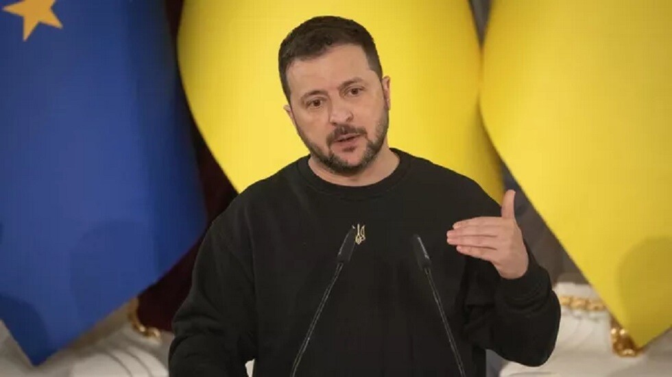 زيلينسكي ينتقد الكونغرس الأمريكي ويتوسل مجددا للحصول على أسلحة من واشنطن