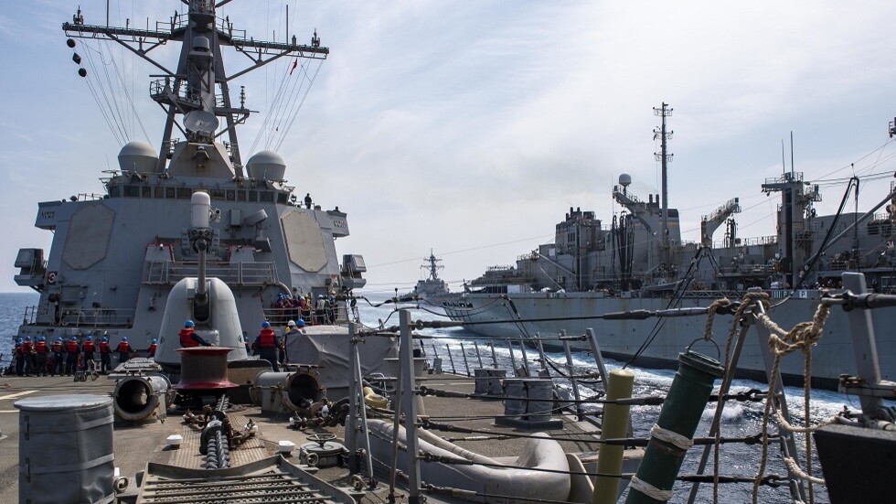 "بوليتيكو" عن مسؤول في البنتاغون: المدمرة الأمريكية "USS Laboon" تدخل البحر الأحمر