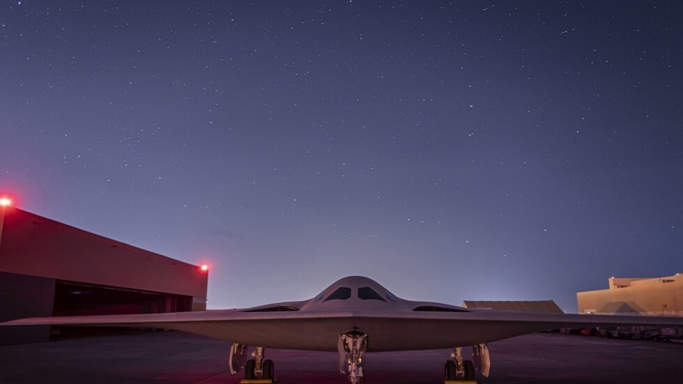 الكشف عن "مشكلة" قد تظهر لدى القاذفات الأمريكية المتطورة "B-21 رايدر" في أي مواجهة مع الصين