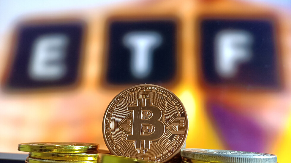 ارتفاع عملة "البيتكوين" بعد قرار أمريكي