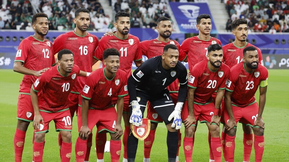 عمان تواجه تايلاند.. التشكيلة الأساسية