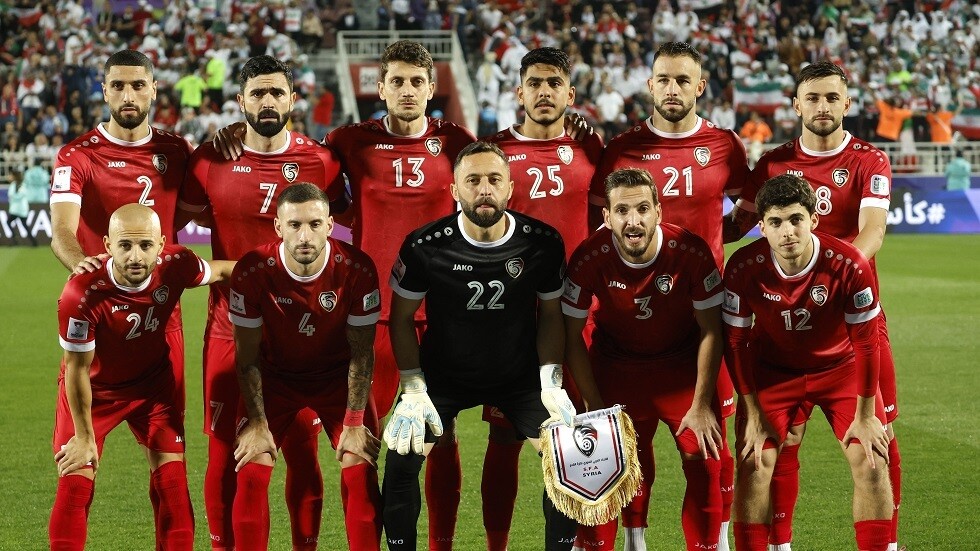 "كوبر على الأكتاف".. استقبال حار للمنتخب السوري بعد إنجاز لافت في كأس آسيا (فيديو)