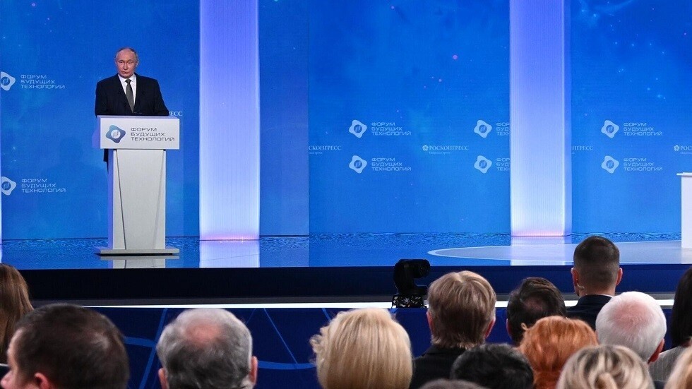 بوتين خلال منتدى "تقنيات المستقبل": يتعين علينا الاستعداد لخطر تفشي أوبئة جديدة