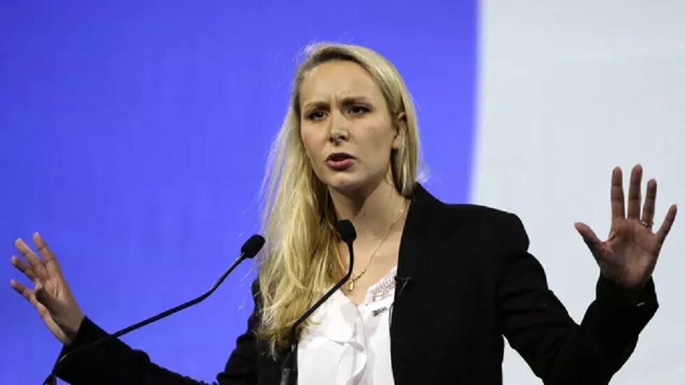 شخص يسكب البيرة على ابنة شقيقة مارين لوبن Marine Le Pen في معرض زراعي بباريس (فيديو)