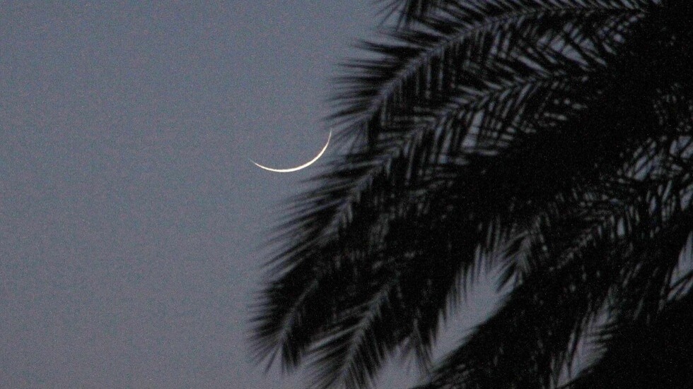 تعذر رؤية الهلال.. سلطنة عُمان تعلن الثلاثاء أول أيام شهر رمضان