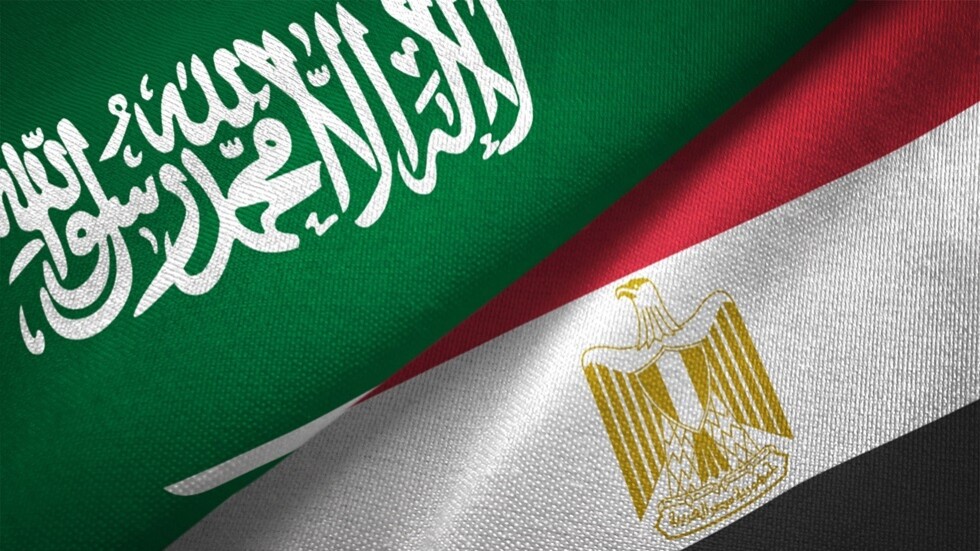 السعودية توافق على إقامة "حوار مالي" رفيع المستوى مع مصر