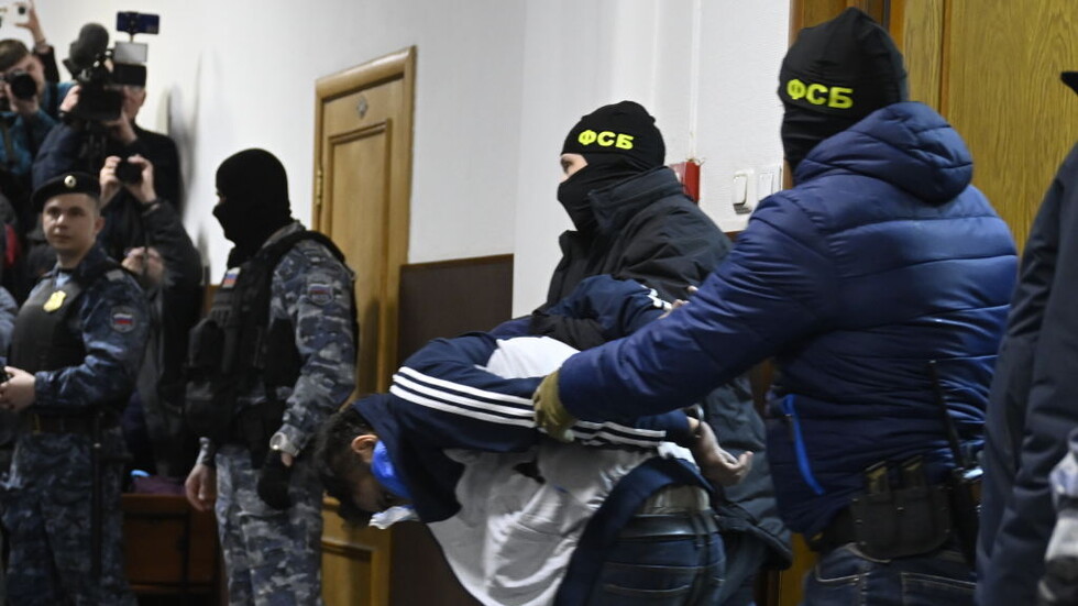 بعد اعتقال منفذي هجوم "كوركوس" الإرهابي.. نشطاء مواقع التواصل يشيدون بقوات الأمن الروسية