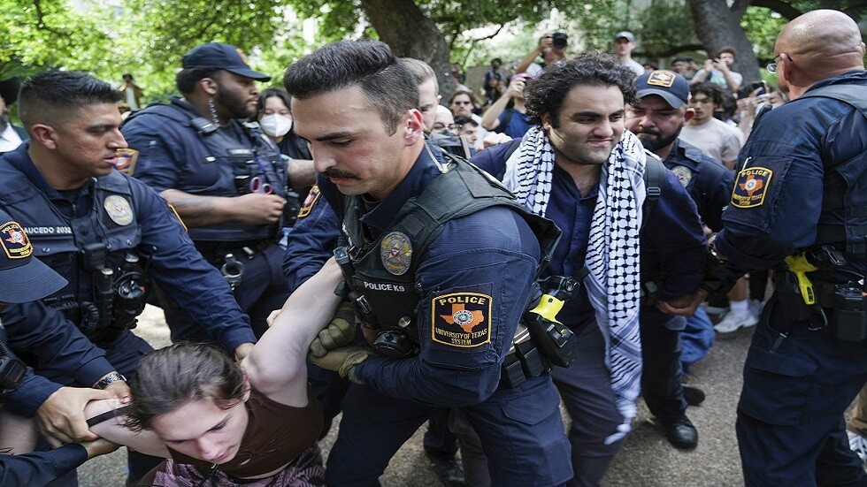 المساندون لفلسطين في جامعة كولومبيا يدعون الطلاب إلى حماية الاحتجاجات بعد فشل المفاوضات مع الإدارة