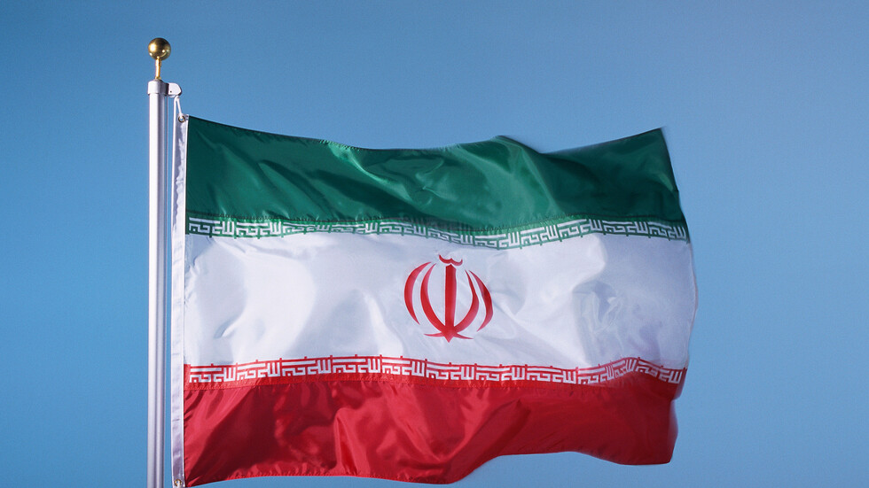 إيران تنفي التقارير حول "الاعتداء الجنسي على المتظاهرة نيكا شكارمي وقتلها"
