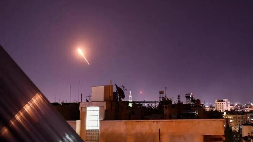 مراسلة RT: مصادر غير رسمية تتحدث عن قصف إسرائيلي طال نقطة عسكرية بريف دمشق