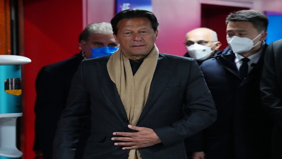 باكستان.. محكمة تقضي بالإفراج عن عمران خان  بكفالة في قضية فساد