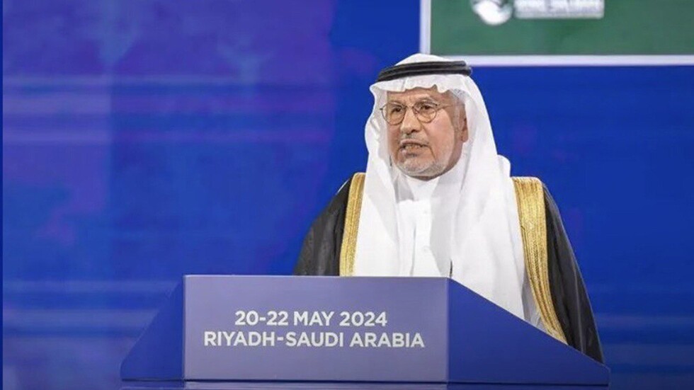 مركز الملك سلمان للإغاثة يعلن تسيير باخرتين محملتين بالمساعدات الإنسانية إلى فلسطين والسودان