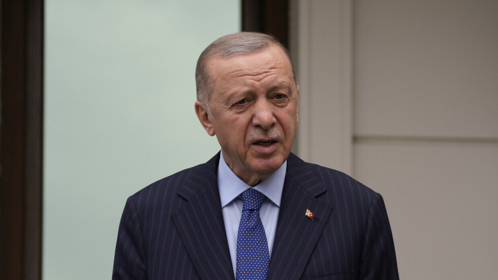 أردوغان يصف نتنياهو بـ 