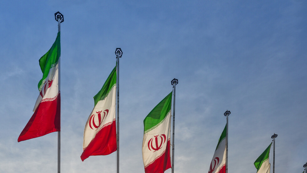 طهران تدين  