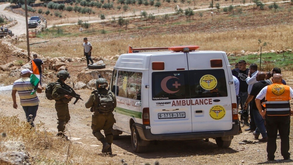 الصحة الفلسطينية: خمسة مصابين في اجتياح إسرائيلي لمدينة البيرة (فيديو)
