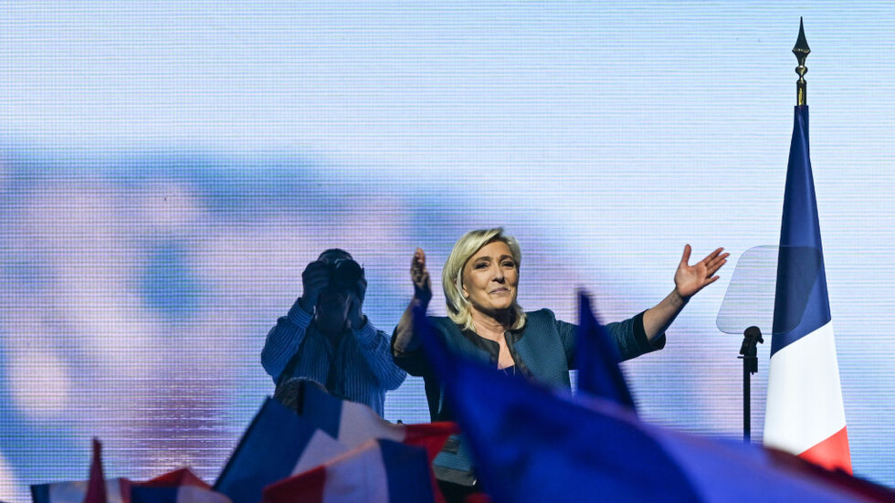 حزب "لوبان" يزيل خططا لتعميق العلاقات مع روسيا عن موقعه على الإنترنت