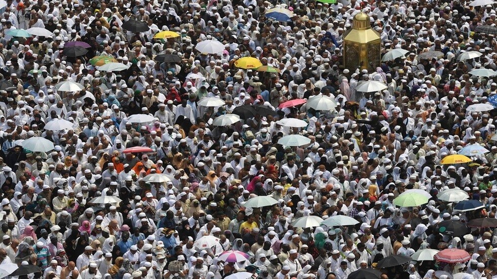 ارتفاع عدد الوفيات في صفوف الحجاج الأردنيين إلى 75 حالة وتوقيف منظمي الرحلات المخالفة