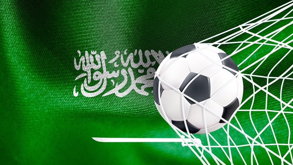 بعد تعليق صفقة انتقاله إلى اتحاد جدة.. القادسية يقدم عرضا لقلب دفاع ريال مدريد