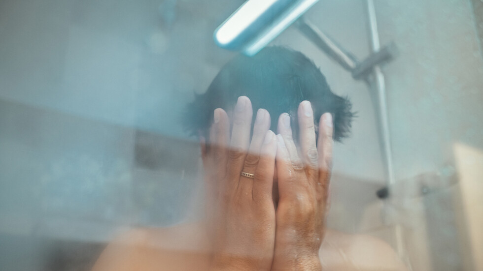 ممارسة "غريبة" يدعو الخبراء النفسيون للقيام بها أثناء الاستحمام للتخلص من التوتر!