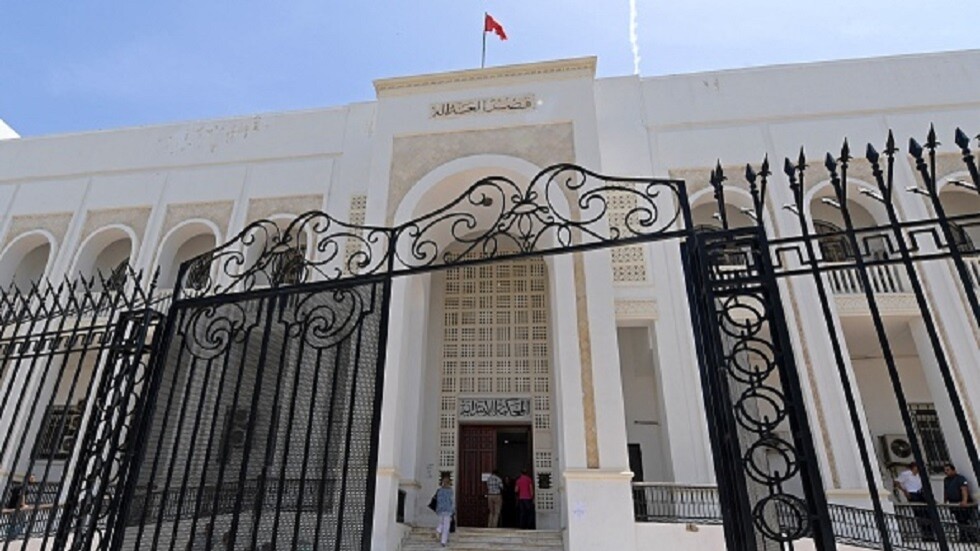 تونس.. أربعة أشهر سجنا غيابيا بحق الصافي سعيد
