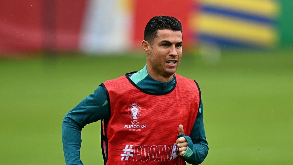 النجم "العجوز".. هل يسجل رونالدو اليوم ليصنع الحدث ويكتب التاريخ في "يورو 2024"؟