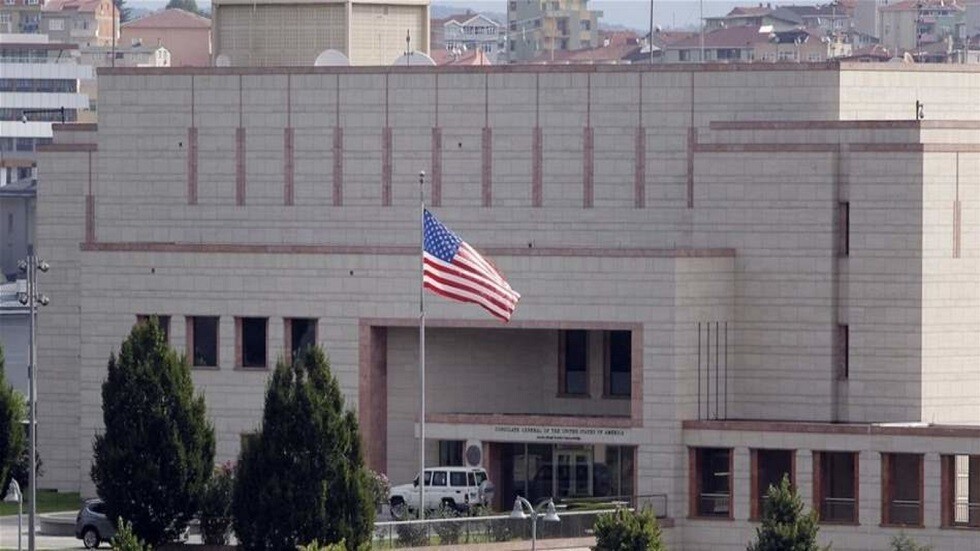 السفارة الأمريكية لدى بيروت تجدد تحذيراتها  بشأن السفر إلى لبنان