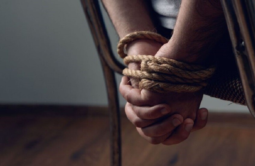 بعد دفعه فدية وعودته.. شاب مغربي يكشف أدق تفاصيل "رحلة العذاب" إلى ميانمار