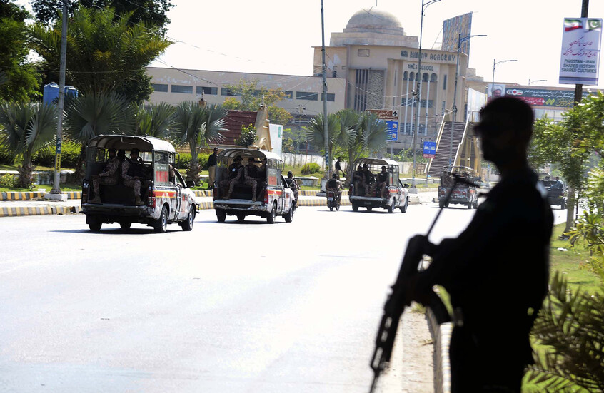 باكستان.. مقتل 3 شرطة في تبادل لإطلاق النار بين عناصر "طالبان باكستان" وقوات الأمن