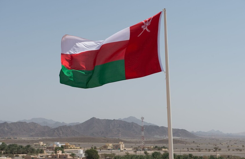 سلطنة عمان تطلب من رعاياها مغادرة لبنان على الفور