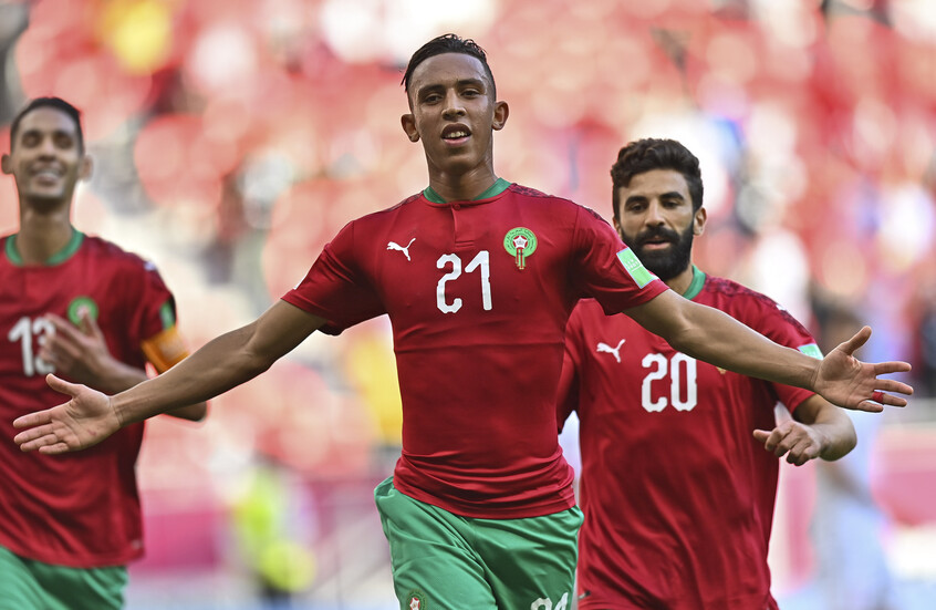 المغربي رحيمي يدخل التاريخ ويكشف سر احتفاله أمام العراق