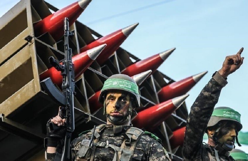 مراسلنا: القسام تقصف مدينة تل أبيب بصاروخ من طراز "مقادمة M90"