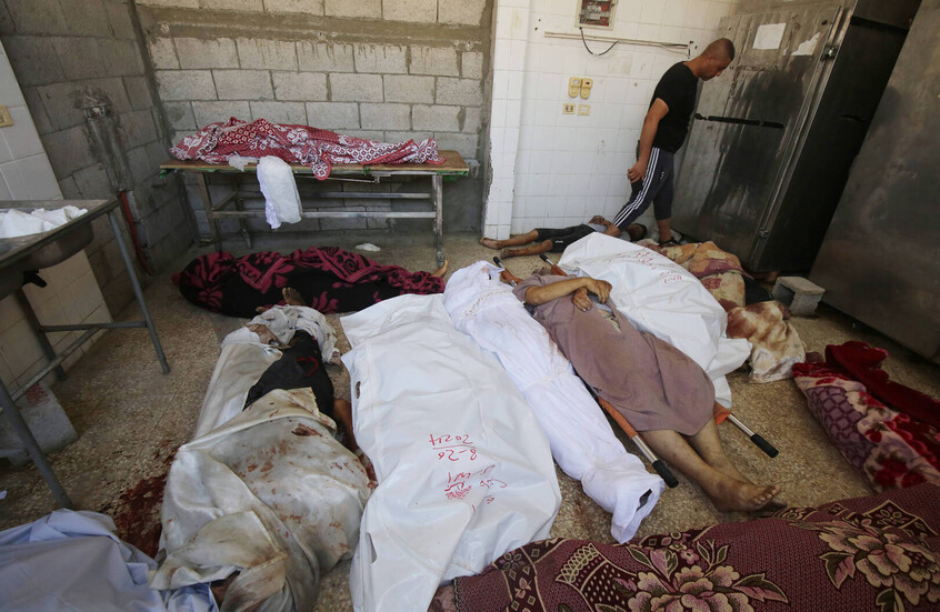 مقتل 13 فلسطينيا على الأقل بينهم أطفال بقصف إسرائيلي على خان يونس وجباليا