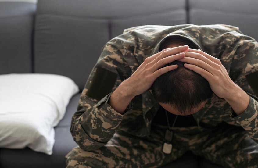 خبير أمريكي يحذر زيلينسكي من نهاية كارثية للقوات الأوكرانية على جبهة القتال