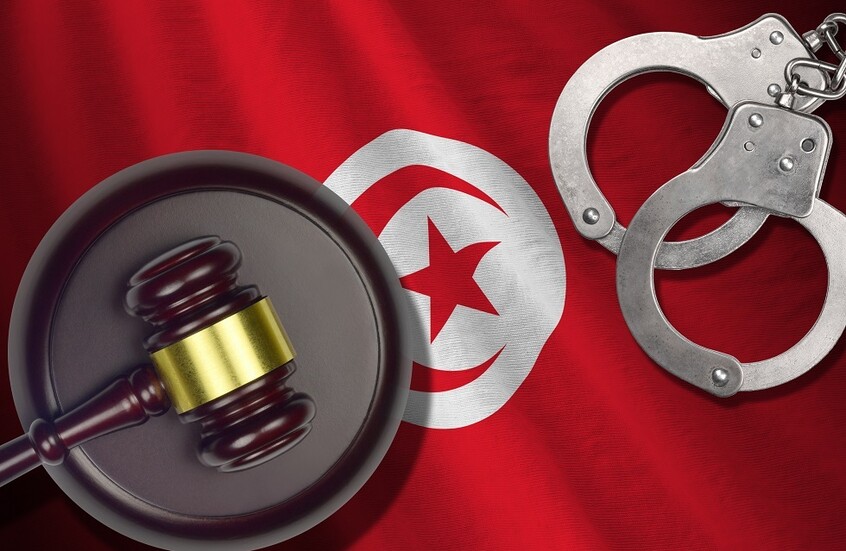 اعتقل بعد ساعات من إطلاق سراحه.. بطاقة إيداع جديدة بالسجن في حق مرشح للرئاسة في تونس