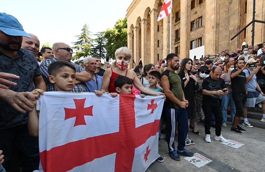 رئيس وزراء جورجيا: أطراف أجنبية تبتز المنظمات الجورجية غير الحكومية