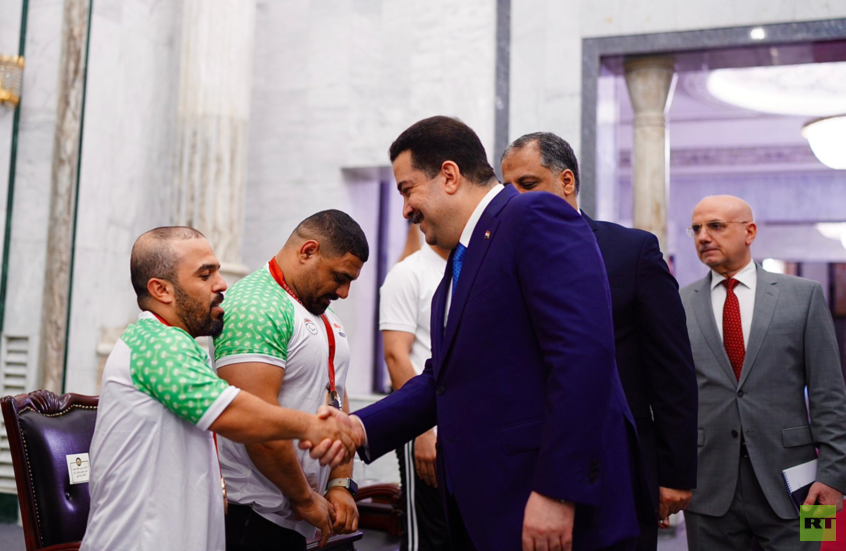رئيس الوزراء العراقي يكرم الرياضيين الأبطال  الفائزين في دورة الألعاب البارالمبية 2024 بباريس