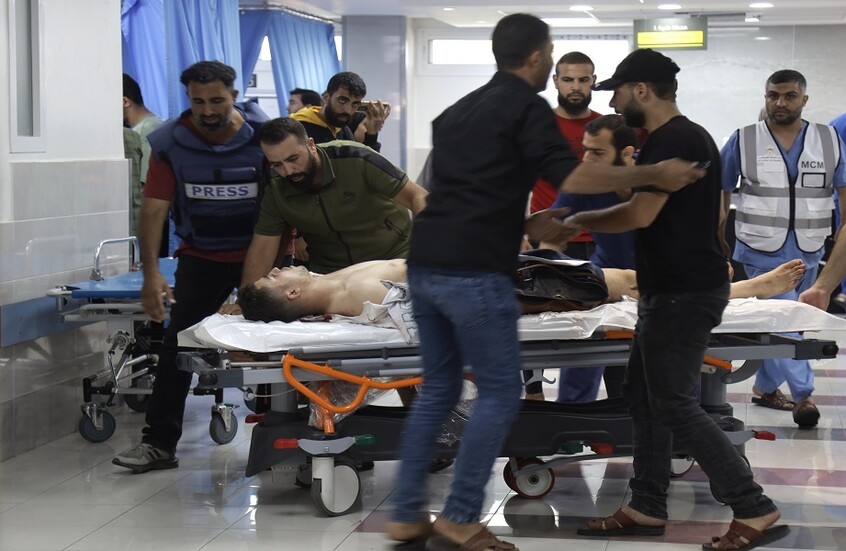 غزة: مقتل 5 من العاملين في المجال الصحي إثر استهداف مخازن جنوب القطاع