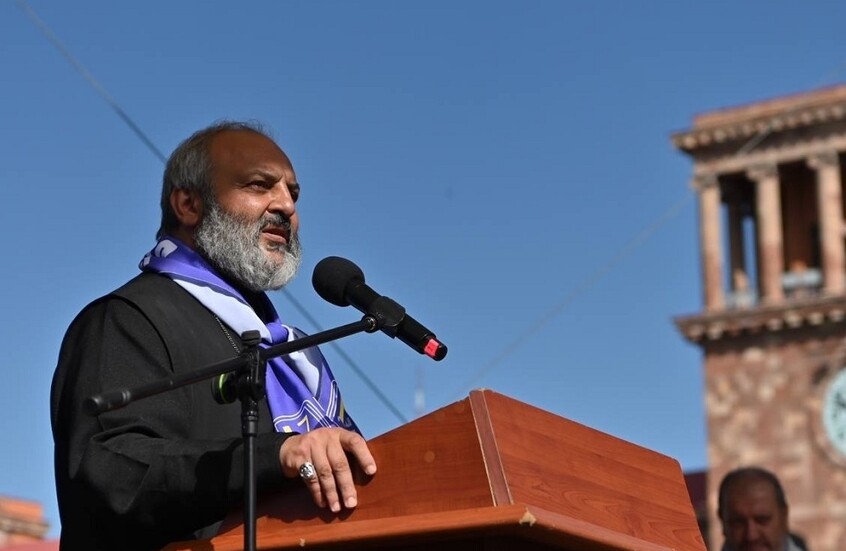 زعيم الاحتجاجات في أرمينيا يعلن استئناف النضال لإسقاط باشينيان