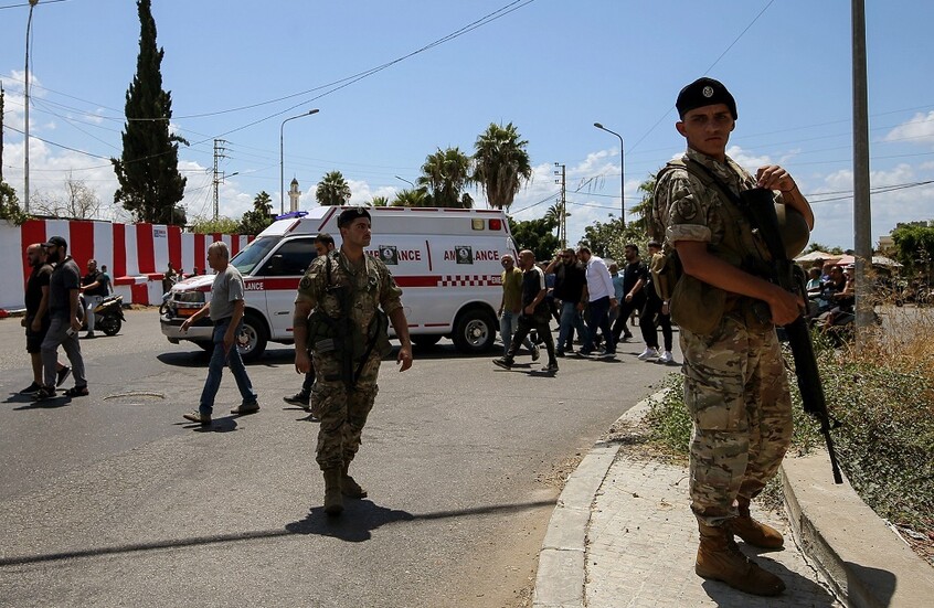الجيش اللبناني فرض طوقا أمنيا حول السفارة الأمريكية في بيروت