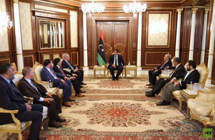 ليبيا.. تسليم مهام إدارة مصرف ليبيا المركزي لمحافظ جديد