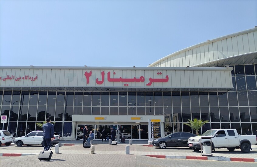 إيران تعلق جميع الرحلات الجوية في مطاراتها