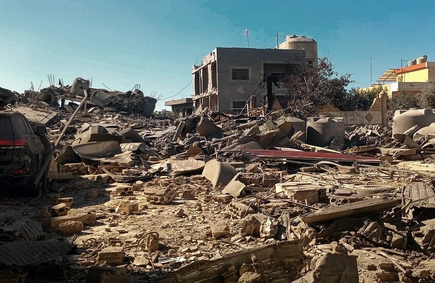 "حزب الله": إسرائيل تستخدم القنابل العنقودية المحرمة دوليا في قصف بلدات الجنوب