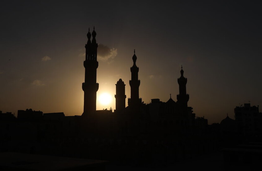 النيابة العامة المصرية تأمر بضبط صاحب فتوى إباحة سرقة المياه والكهرباء