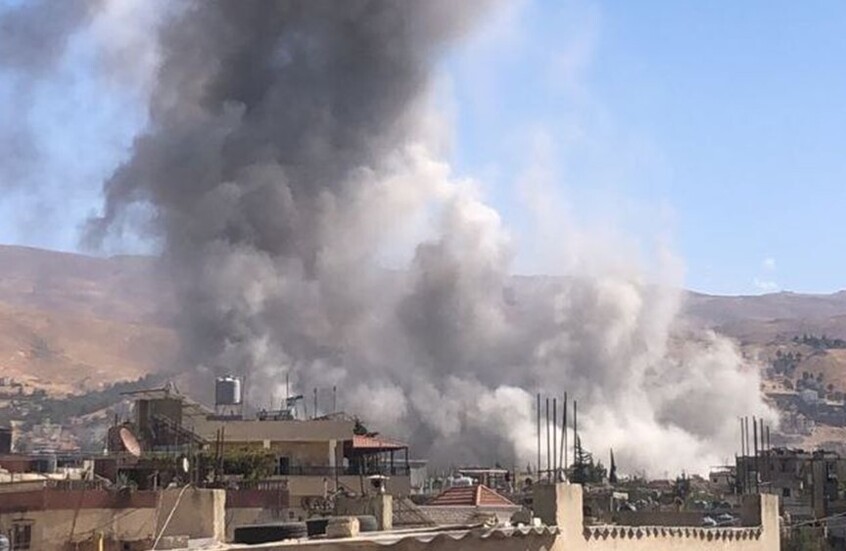 مراسلة RT: ضربة إسرائيلية استهدفت مدخل بعلبك الجنوبي وأدت إلى تدمير مبنى سكني بالكامل