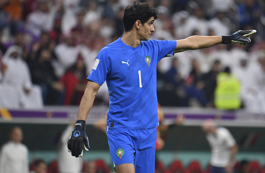 الهلال السعودي يكشف طبيعة إصابة نجمه المغربي ياسين بونو