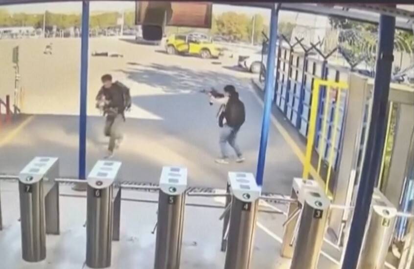 وزير الداخلية التركي يكشف تفاصيل جديدة عن منفذي هجوم أنقرة والجهة التي تقف خلفهما