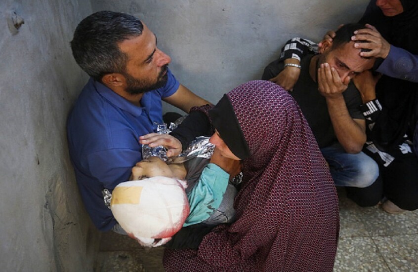 الدفاع المدني الفلسطيني يروي لـRT تفاصيل مجزرة راح ضحيتها 300 شخص شمال غزة