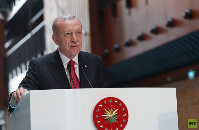 أردوغان مهنئا ترامب: نأمل بانتهاء الحروب والأزمات الإقليمية والعالمية
